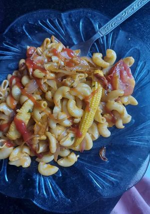 मैकरॉनी (macaroni recipe in Hindi) रेसिपी मुख्य फोटो
