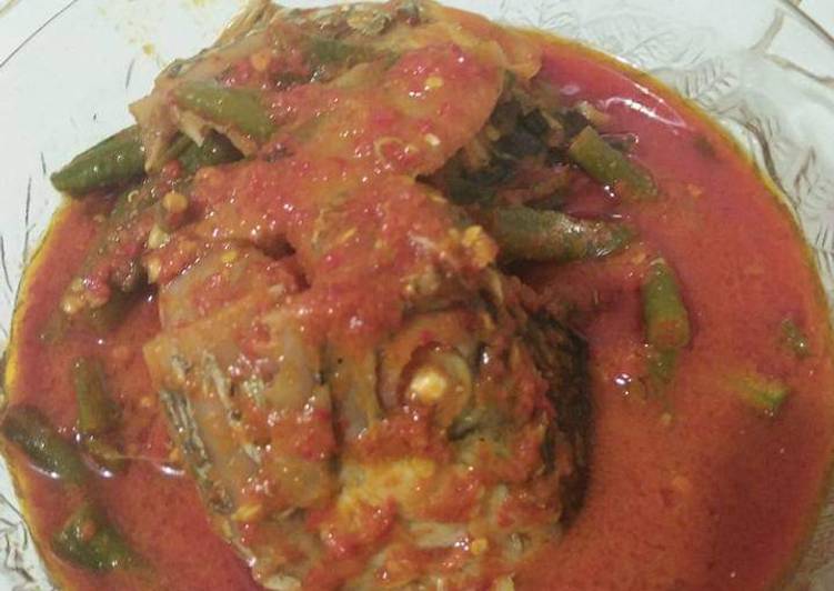 Asam pedas kepala tenggiri
