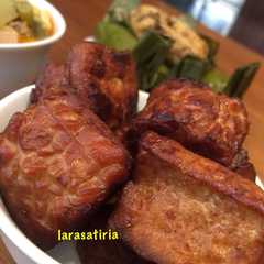 A picture of Tahu Tempe Bacem.