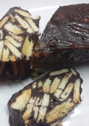 Hình của món Xúc xích socola (bánh quy socola).
