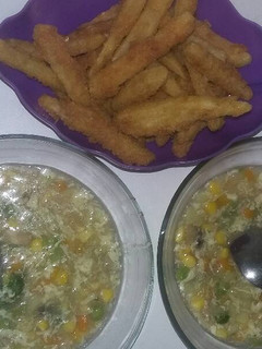 Foto resep Sup ayam jagung w/ potato wedges
