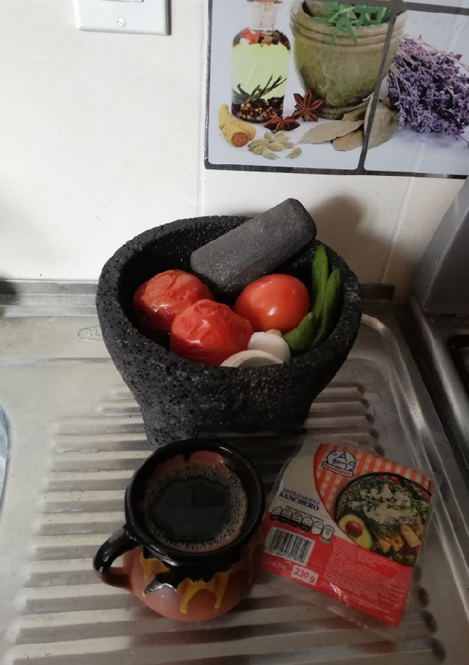 Una foto de Exquisita!! salsa roja del molcajete