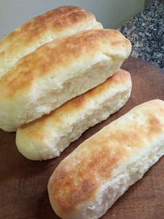 Una foto de Pan de pancho sin gluten para Almi 🥰