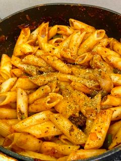 પેને પાસ્તા (Penne Pasta Recipe In Gujarati) રેસીપી મુખ્ય ફોટો