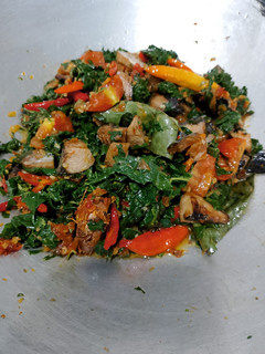 Foto resep Tumis tongkol daun singkong 🐟🐟🍅🌶️