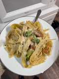 Chicken Broccoli Fettuccine with Garlic Sauce