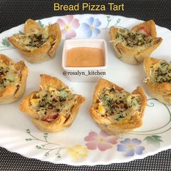 A picture of Bread Pizza Tart.