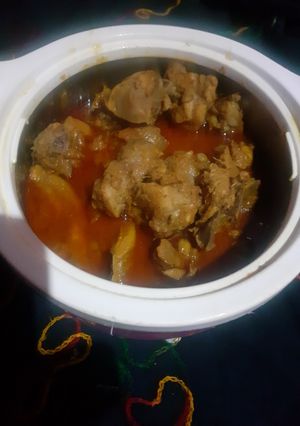 A picture of Yogurt Chicken Curry (Dahi Chicken Curry).
