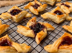 Foto resep Puff Pastry Mudah! Simple Jam Tarts
