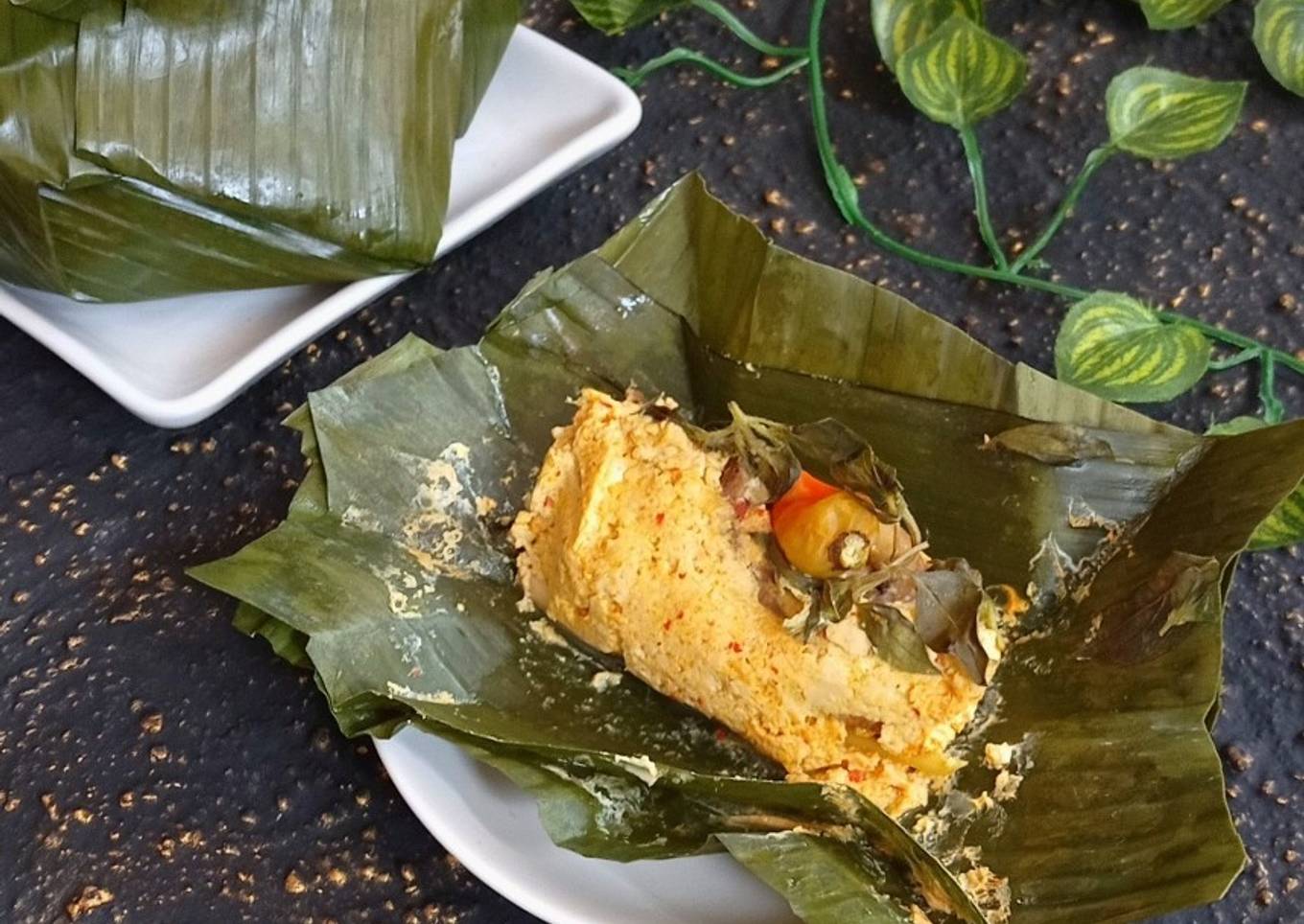 Pepes Tahu Jamur