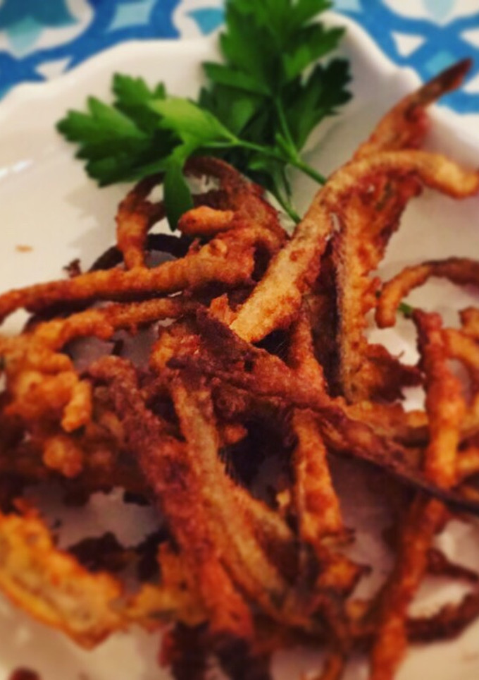 Una foto de Raspas de boquerón fritas 👌🏻😍