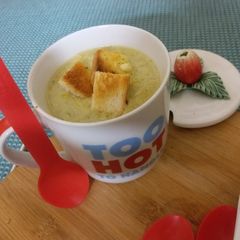 A picture of Cup a soup.