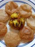 Kasoori Methi Aloo With Puri