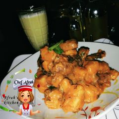 A picture of Yam porridge with orange juice.