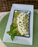 Gurken-Mozzarella -Salat mit pikantem Apfeldressing