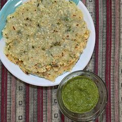 Sabudana parantha A picture of Sabudana parantha.