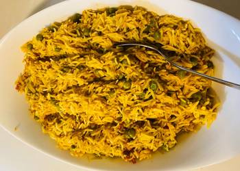 Recipe: Yummy Ground chicken and peas mix rice  chicken qeema biryani