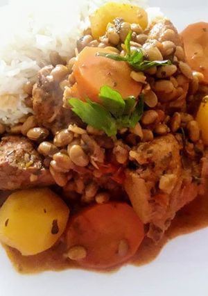 Una foto de Estofado de pollo con frijol de soya