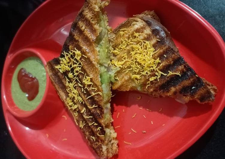 Recipe of Perfect Masala Grill Sandwich