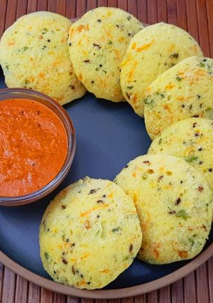 A picture of Instant Moong Dal Masala Idlis.