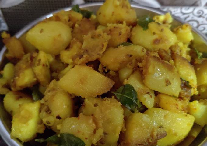 Easiest Way to Prepare Mario Batali Aloo paneer