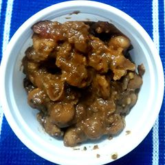 A picture of Khatte Channe.