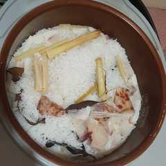 Nasi liwet magic com (bisa untuk anak) রেসিপির প্রধান ছবি