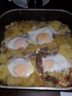 Una foto de Bifes a la Criolla