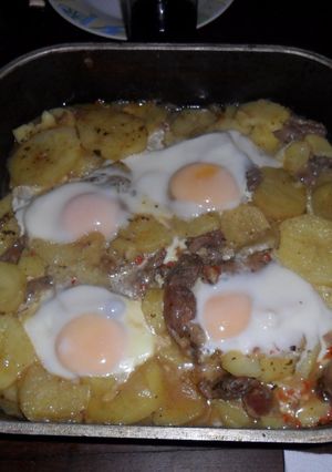 Una foto de Bifes a la Criolla