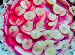 Una foto de Tarta frutal con base integral 😍❤
