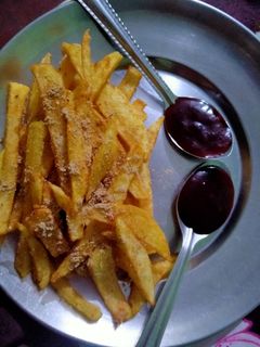 फ्रेंच फ्राई (French Fry recipe in Hindi) रेसिपी मुख्य फोटो