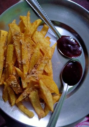 फ्रेंच फ्राई (French Fry recipe in Hindi) रेसिपी मुख्य फोटो