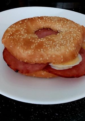 A picture of My Ulster Fry Bagel boiled Duck Egg.