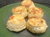 Mini milhojas (budines) de papa y queso