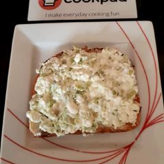 A picture of My Avocado & Cottage Cheese on Toast. 😊.