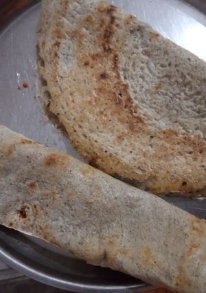 બાજરી ના ઢોસા (Bajri Dosa Recipe In Gujarati) રેસીપી મુખ્ય ફોટો