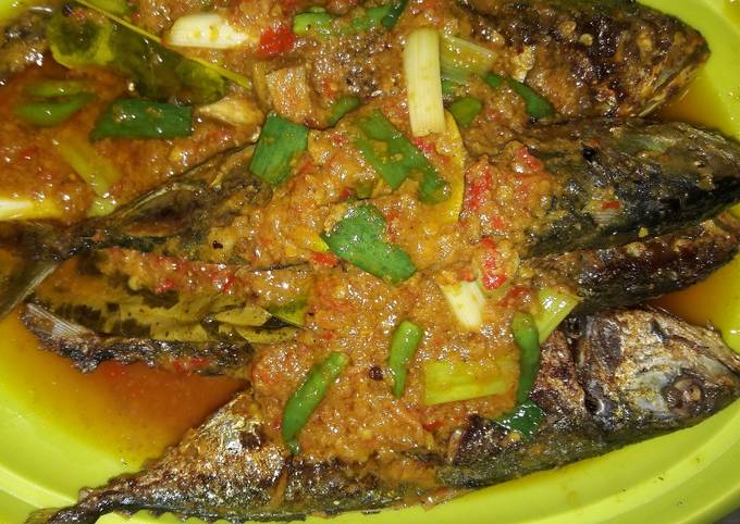 Cara Masakan Resep Pesmol ikan kembung banjar