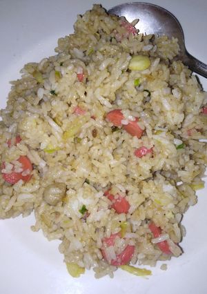 Foto resep Nasi goreng sisa smalam#berburuclemekemas#resolusi2019