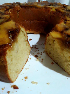 Una foto de Torta invertida de manzana