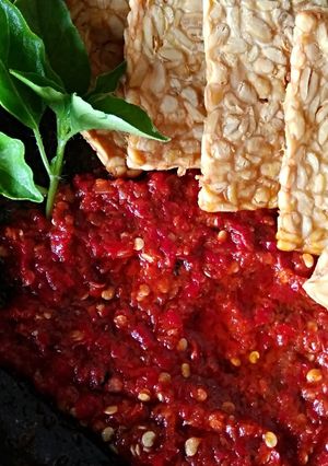 Foto resep Sambel bawang tempe goreng