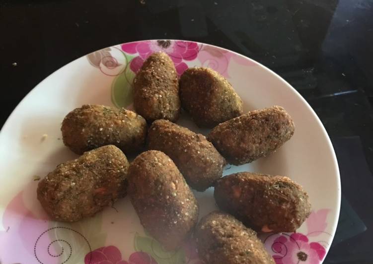 Falafel: Arabic snack