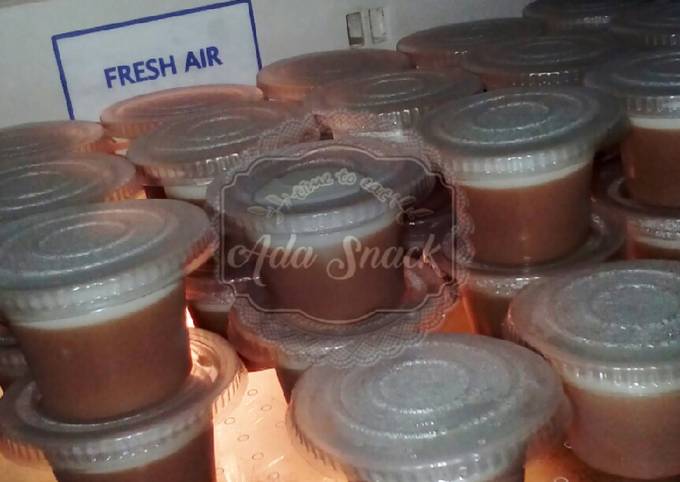 Puding Cokelat Vla Vanila