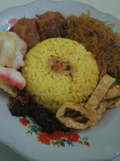 Foto resep Nasi Kuning Magicom