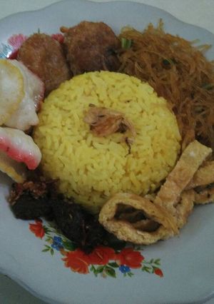 Foto resep Nasi Kuning Magicom