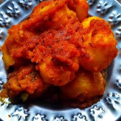 A picture of Achari dum aaloo.