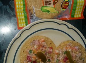 Una foto de Ensalada de atún a los 4 chiles