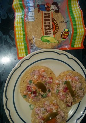 Una foto de Ensalada de atún a los 4 chiles