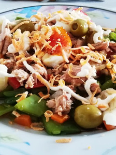 Una foto de Ensalada de judías y coliflor