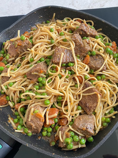 A picture of Linguine Beef Stew.