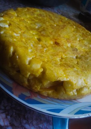 Una foto de Tortilla de papa rellena